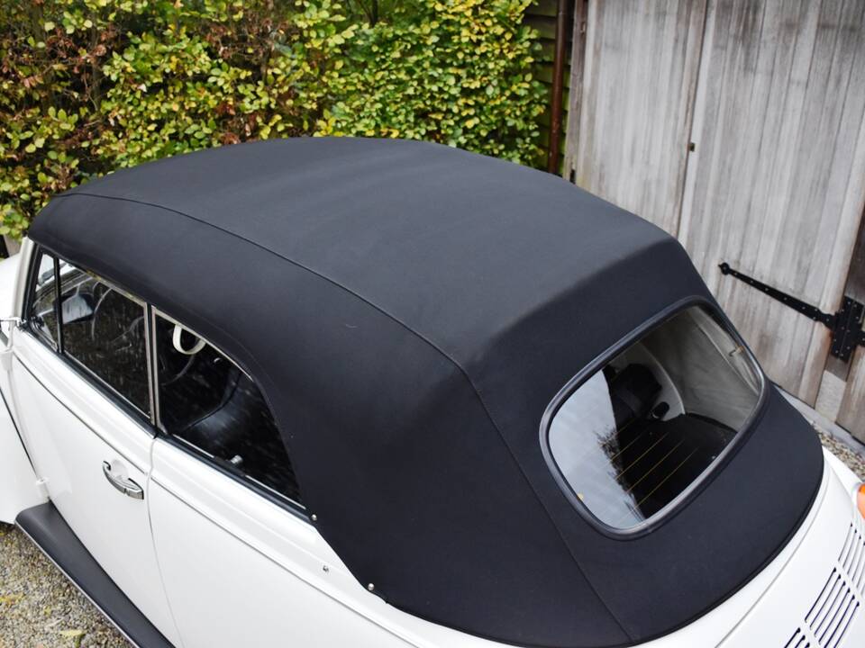 Bild 22/49 von Volkswagen Super Beetle (1979)