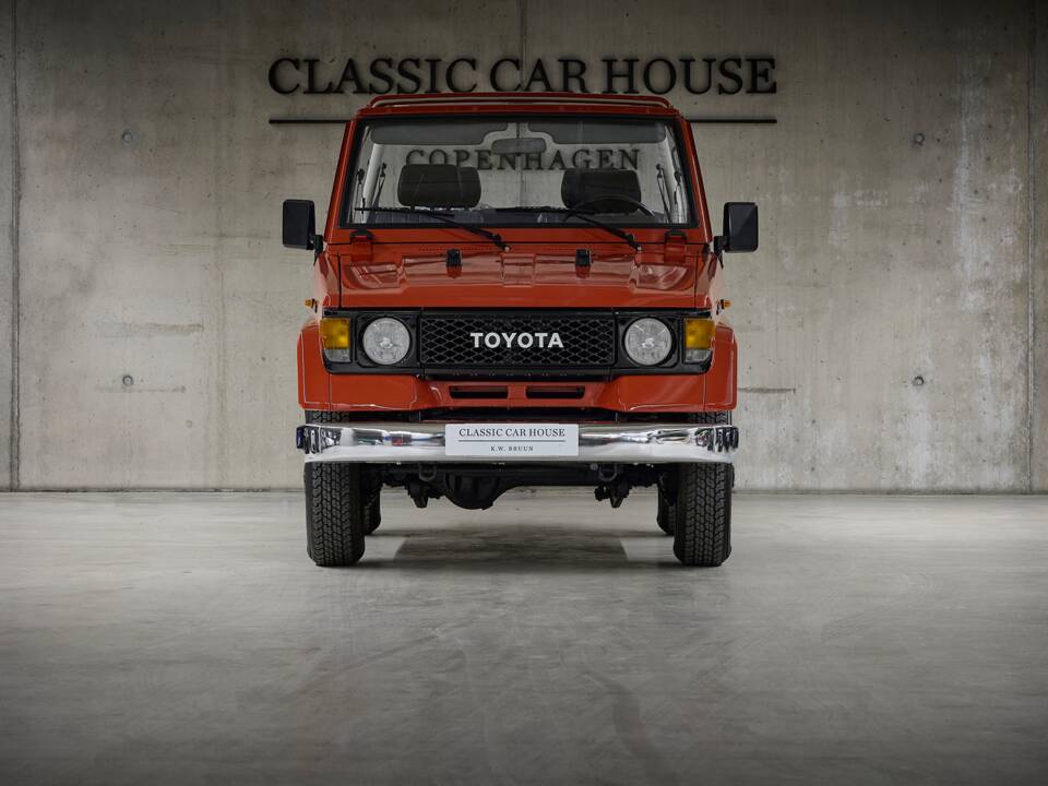 Afbeelding 17/100 van Toyota Land Cruiser LJ77 (1991)