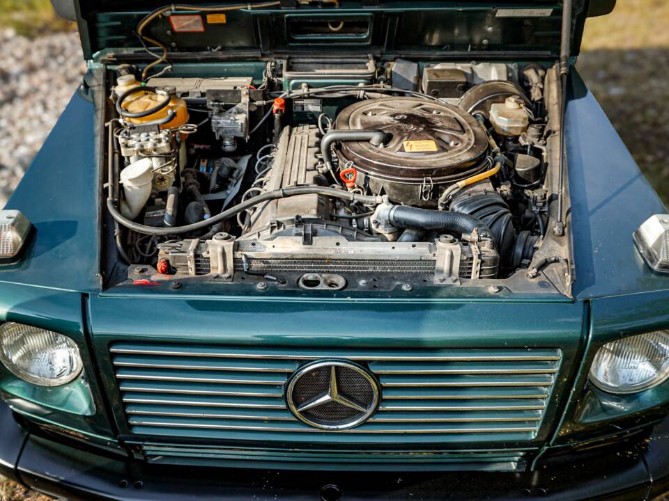 Bild 26/45 von Mercedes-Benz 300 GE (lang) (1991)