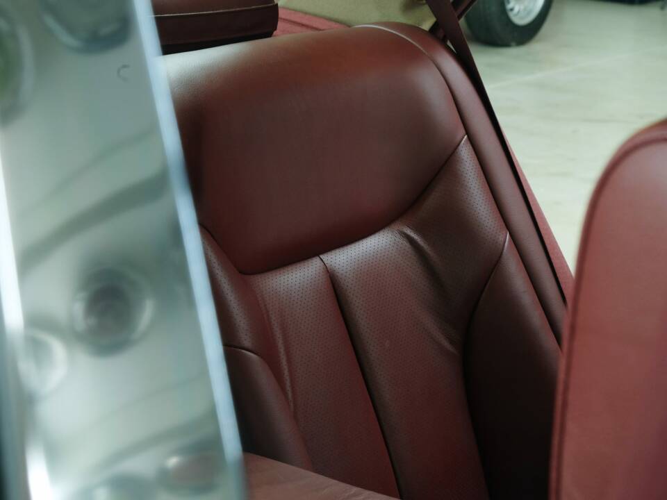 Bild 36/50 von Mercedes-Benz 500 SEL (1992)