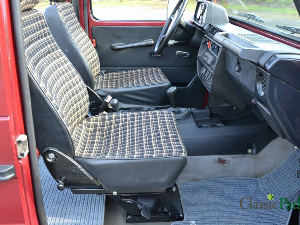 Bild 33/50 von Mercedes-Benz 300 GD (kurz) (1984)