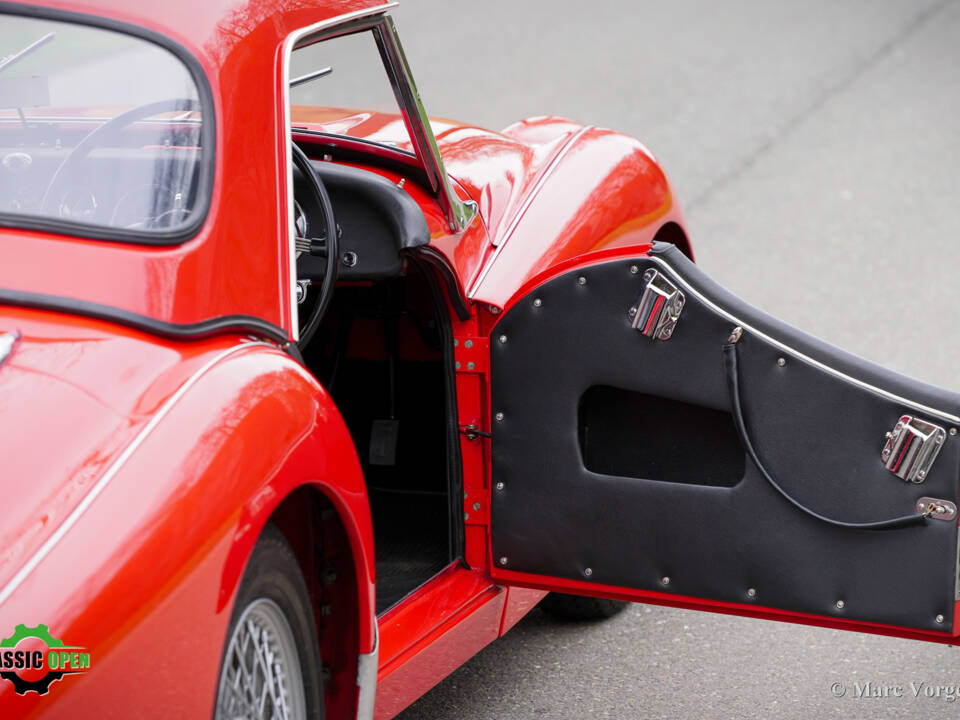 Image 5/56 de Triumph TR 3 (1957)