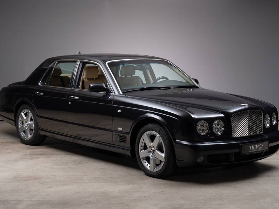 Image 3/46 of Bentley Arnage T (2004)