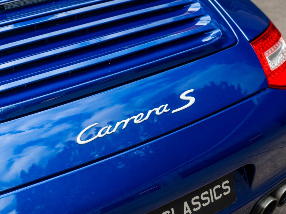 Image 8/50 of Porsche 911 Carrera S (2010)