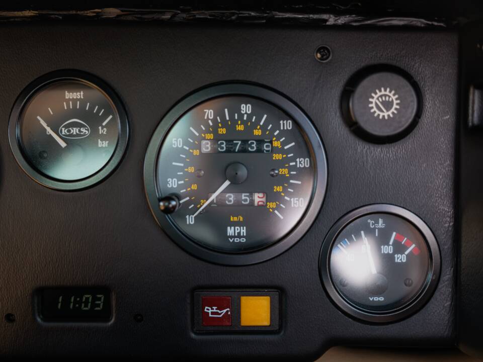 Afbeelding 28/47 van Lotus Esprit Turbo HC (1989)
