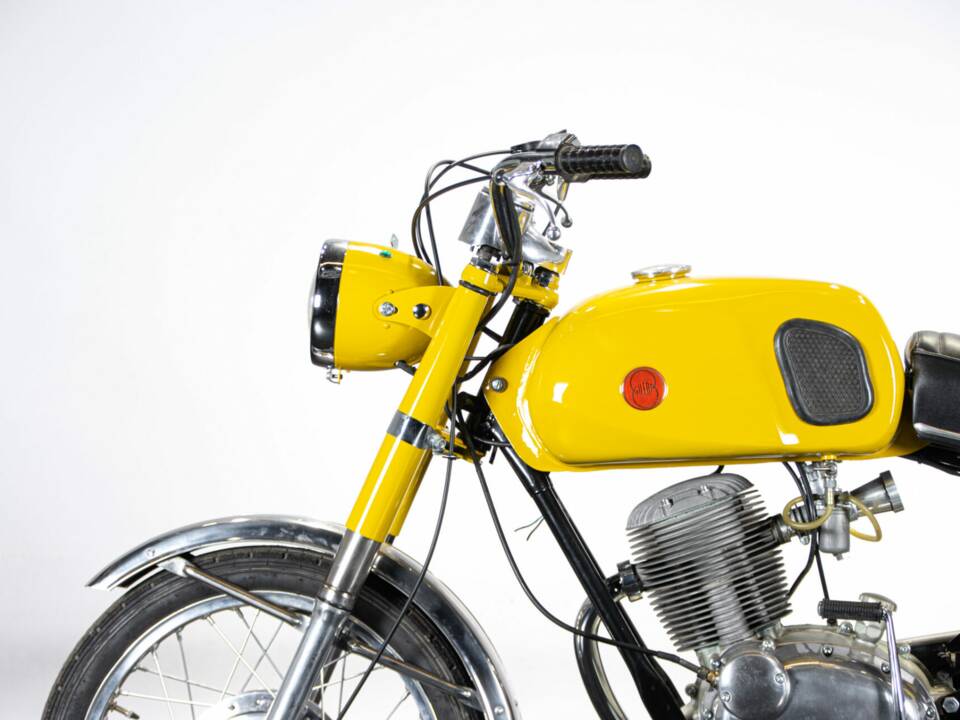 Imagen 24/50 de Gilera 150 Autostrada (1971)