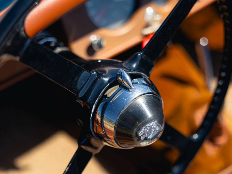 Afbeelding 35/58 van Jaguar XK 120 SE OTS (1954)