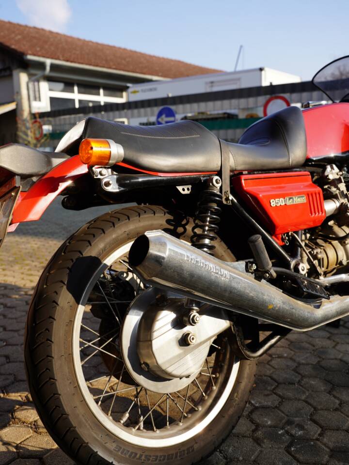 Bild 6/16 von Moto Guzzi 850 LeMans (1978)
