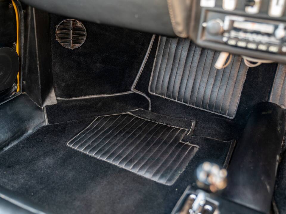 Bild 38/45 von Ferrari Dino 246 GT (1972)