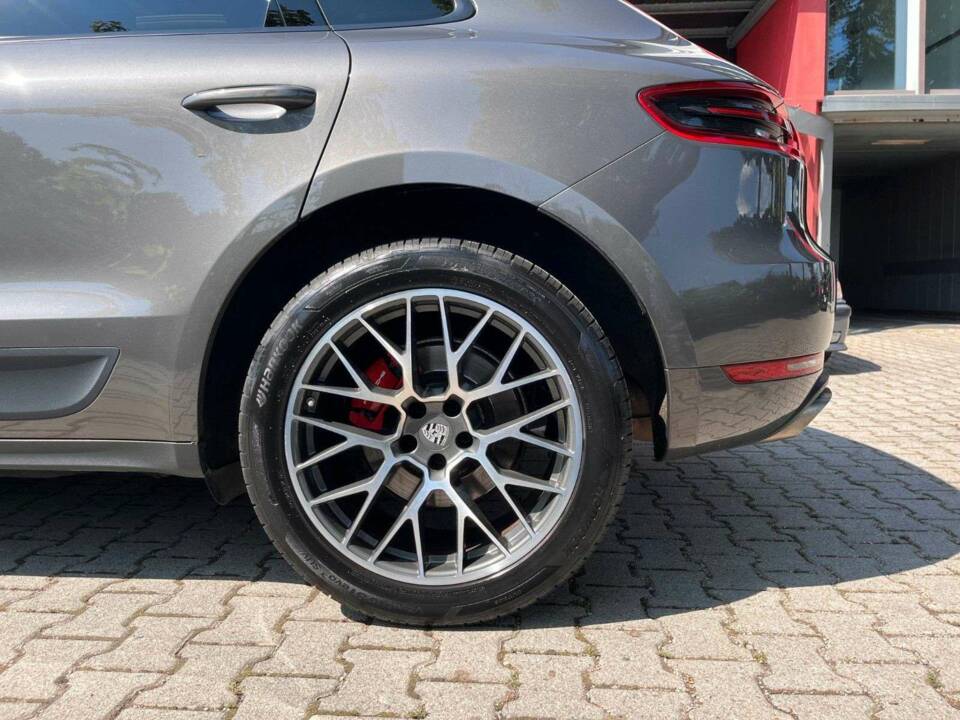 Bild 11/21 von Porsche Macan (2018)