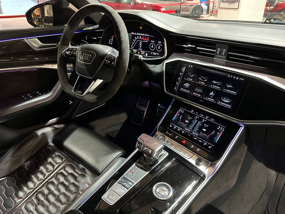 Bild 17/19 von Audi RS6 Avant (2022)