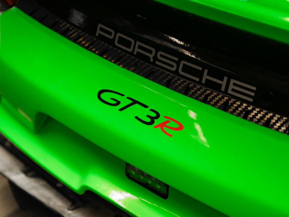 Image 24/50 de Porsche 911 GT3 (2018)