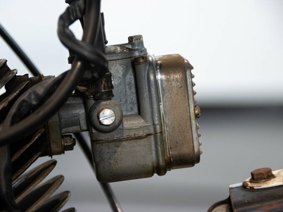 Image 31/41 de Moto Morini DUMMY (1972)