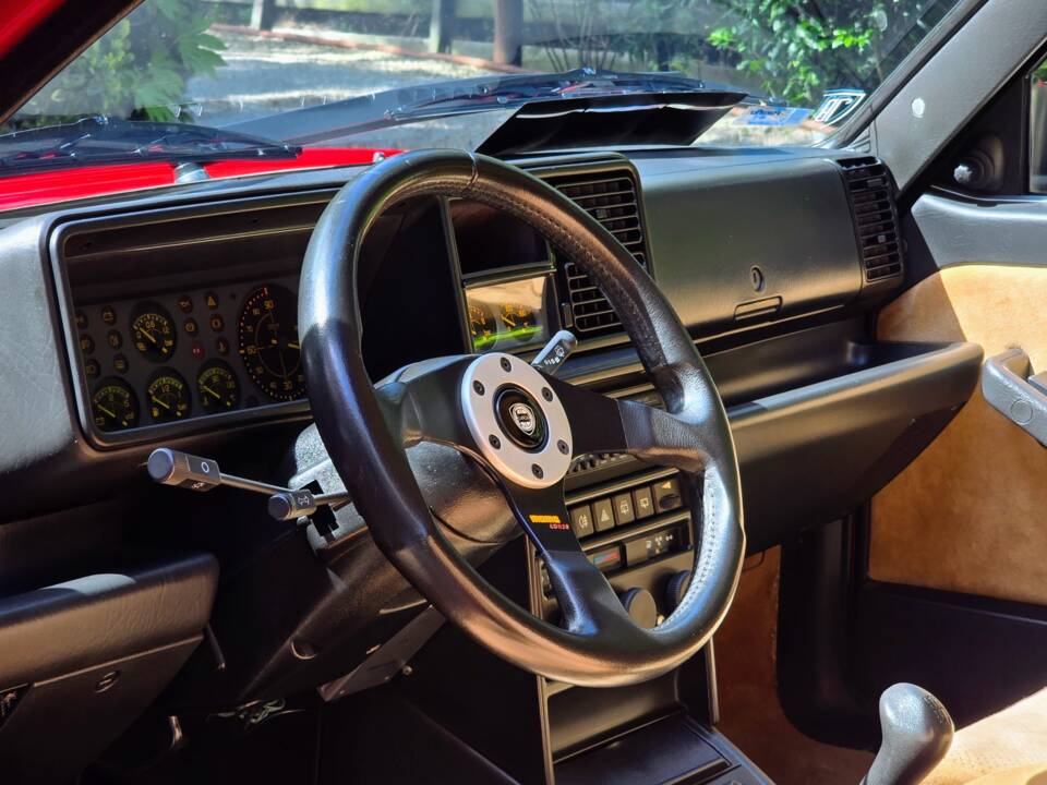 Immagine 42/63 di Lancia Delta HF Integrale Evoluzione II (1994)