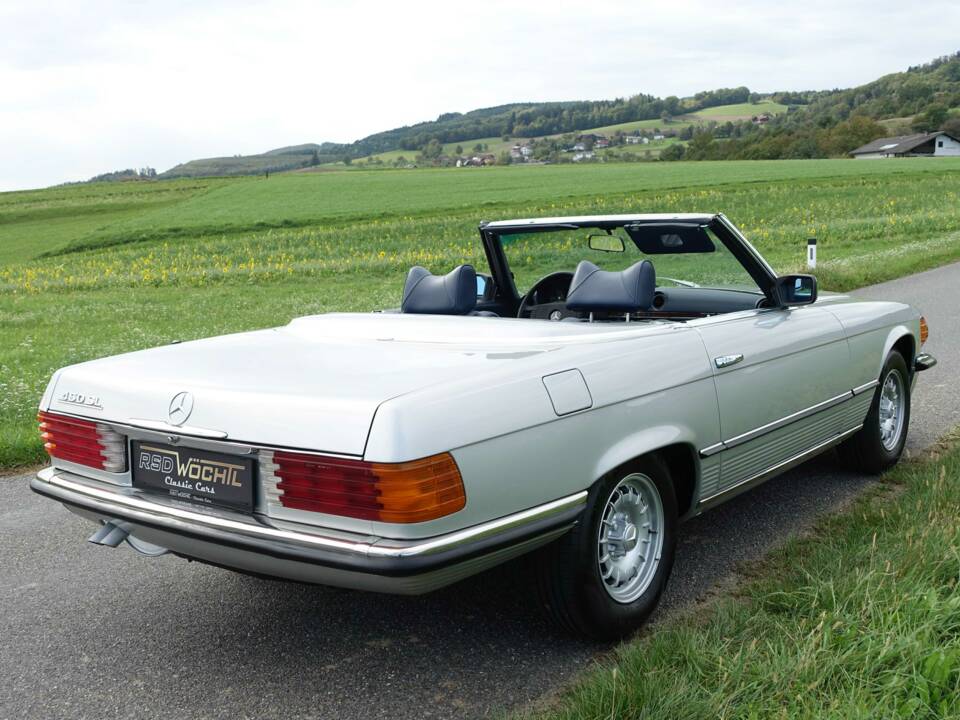 Image 19/37 de Mercedes-Benz 450 SL (1978)