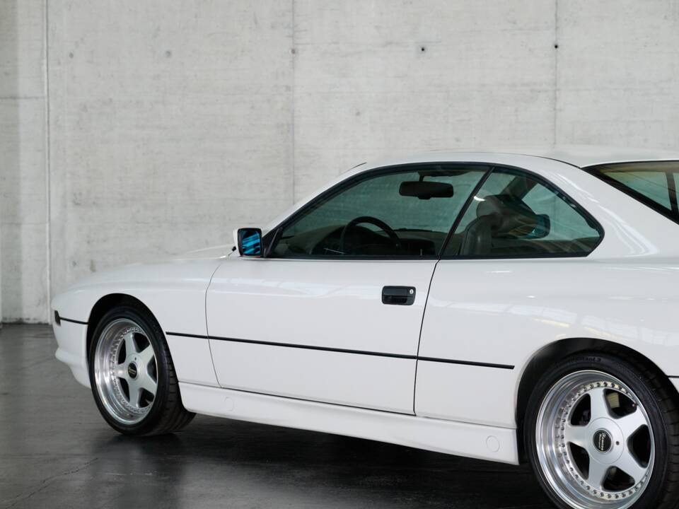 Immagine 12/50 di BMW 850i (1990)