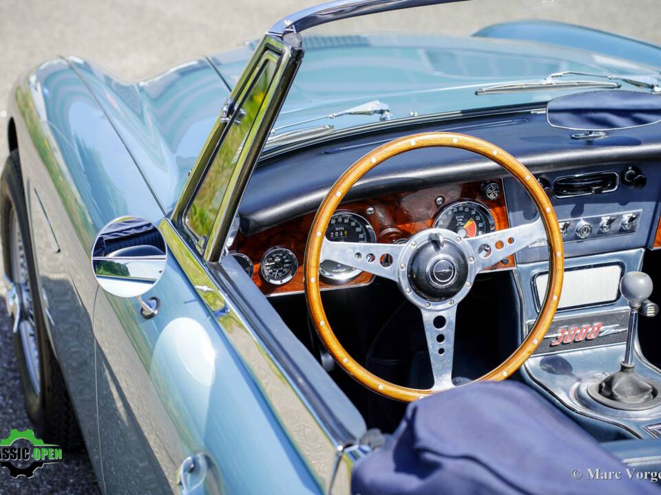 Image 30/51 de Austin-Healey 3000 Mk III (BJ8) (1965)