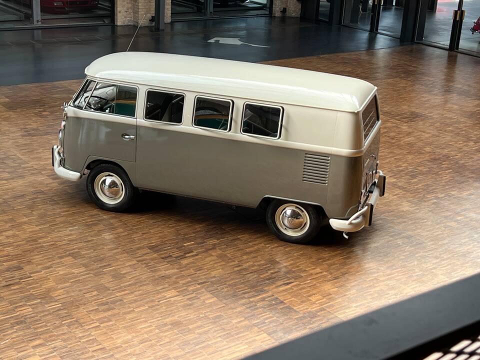 Image 14/36 of Volkswagen T1 minibus (1963)