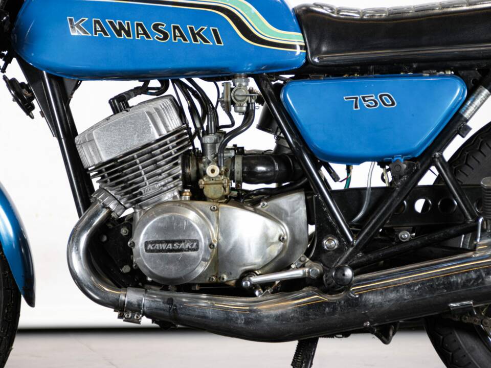 Bild 18/48 von Kawasaki 750 H2 Mach IV (1972)
