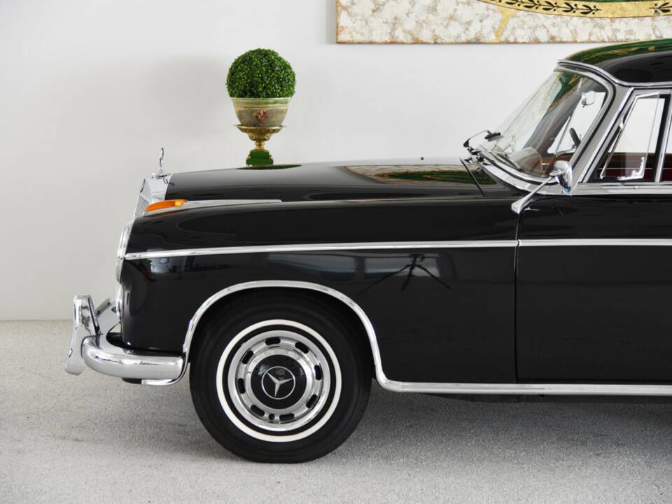 Bild 3/38 von Mercedes-Benz 220 SE (1960)