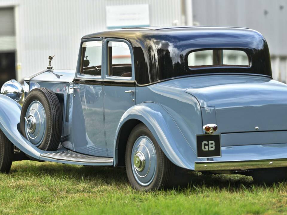 Image 11/50 of Rolls-Royce Phantom II Continental (1934)