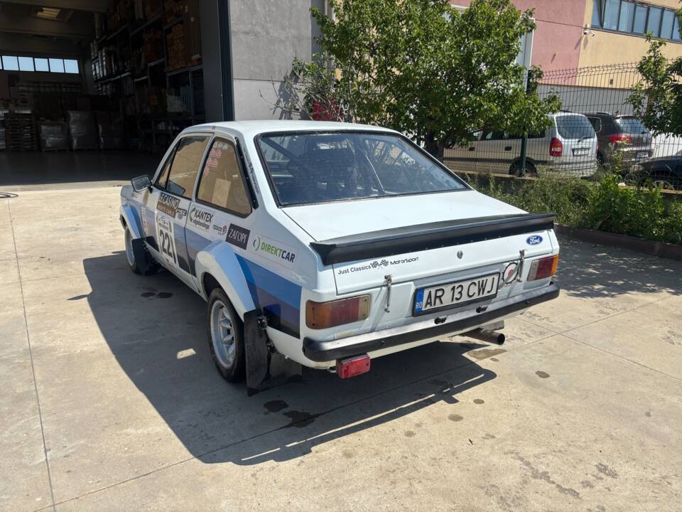 Image 5/84 de Ford Escort RS 2000 (1979)