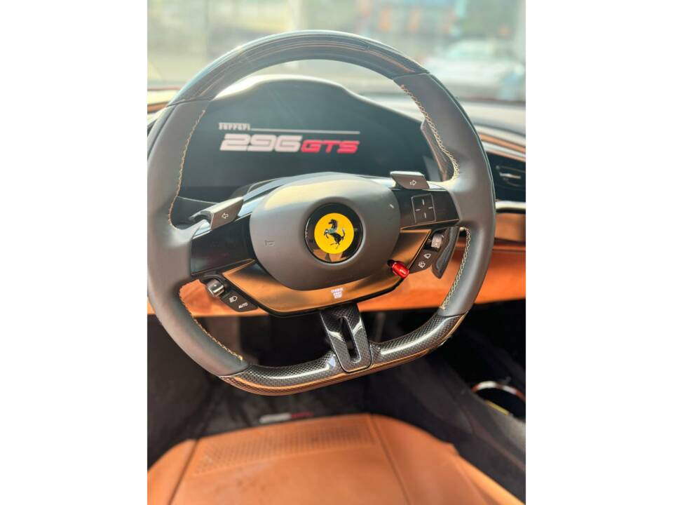 Image 3/10 of Ferrari 296 GTS (2023)