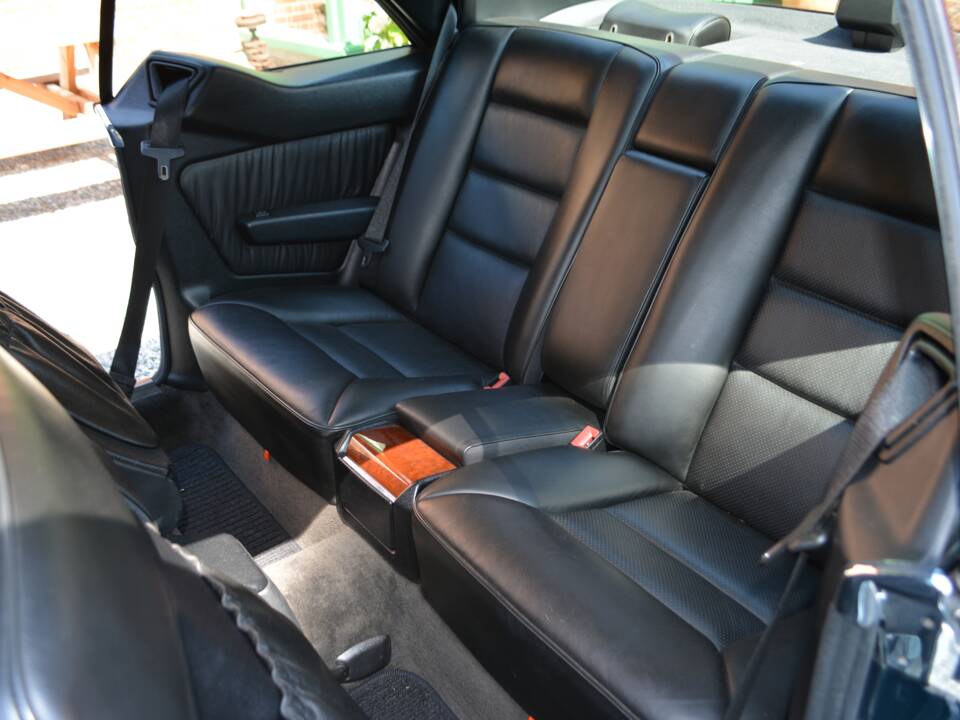 Immagine 12/15 di Mercedes-Benz E 220 (1996)