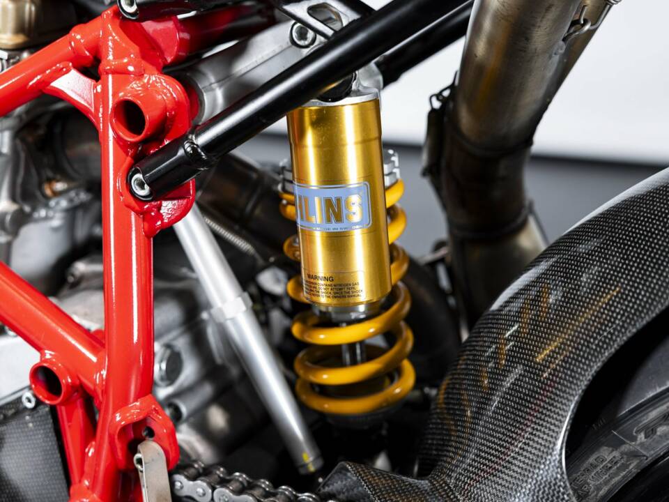 Bild 14/40 von Ducati DUMMY (2004)