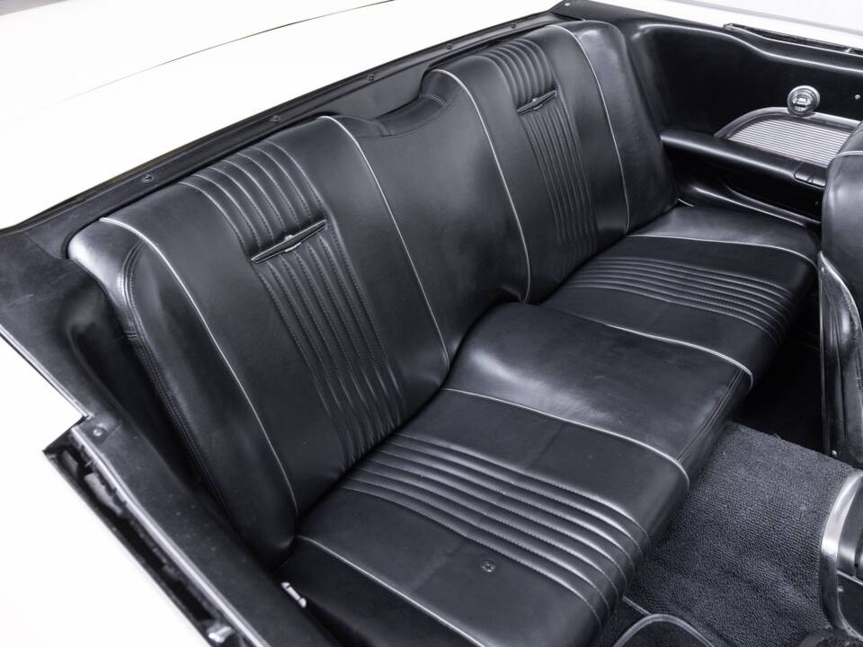 Bild 25/40 von Ford Thunderbird (1962)