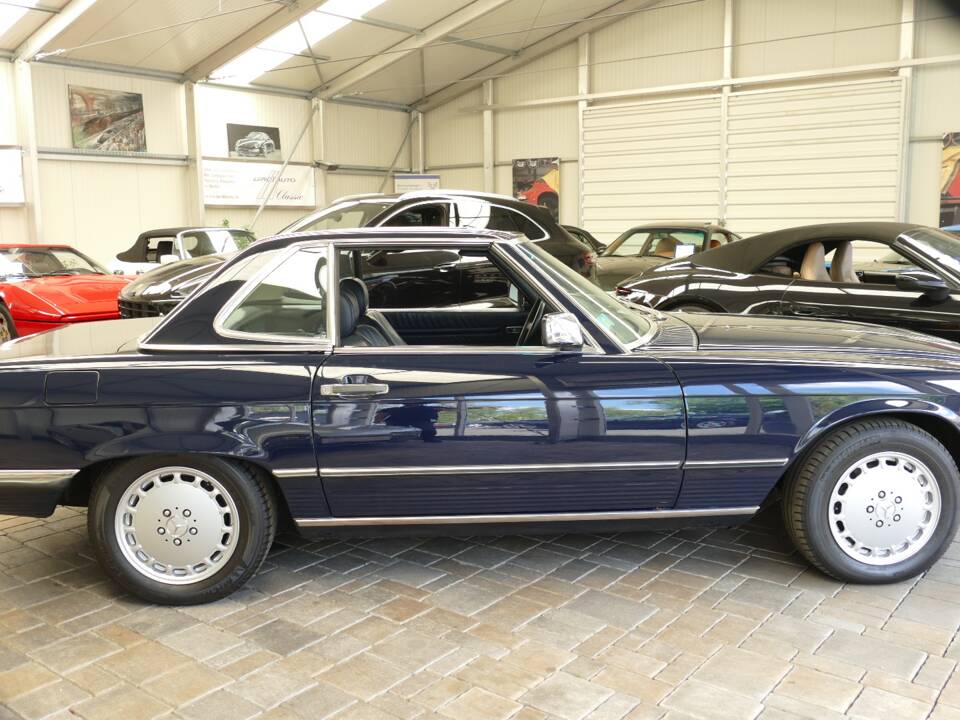 Image 13/22 de Mercedes-Benz 300 SL (1989)
