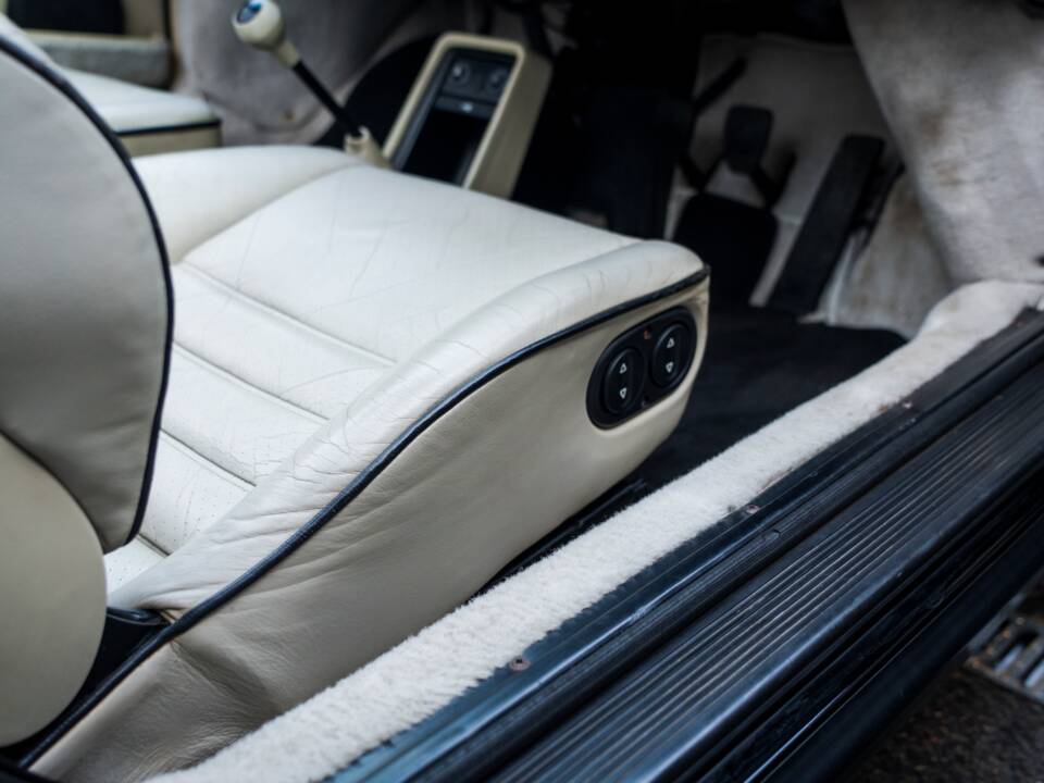 Imagen 38/60 de Porsche 911 Carrera 3.2 (WTL) (1988)