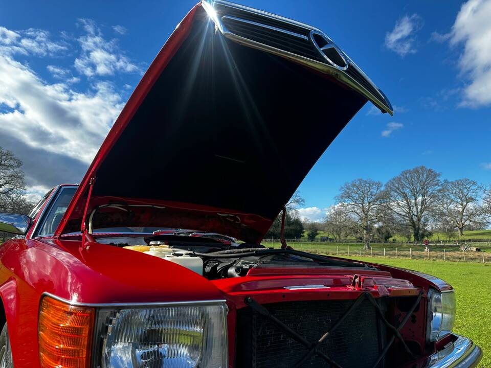 Image 28/50 de Mercedes-Benz 300 SL (1988)