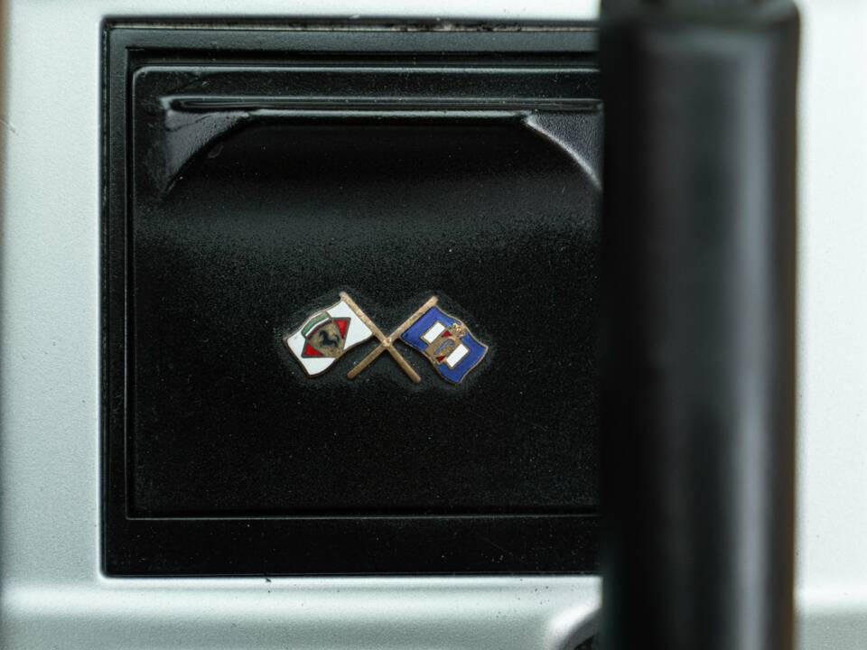 Bild 39/50 von Ferrari F 360 Modena (2002)