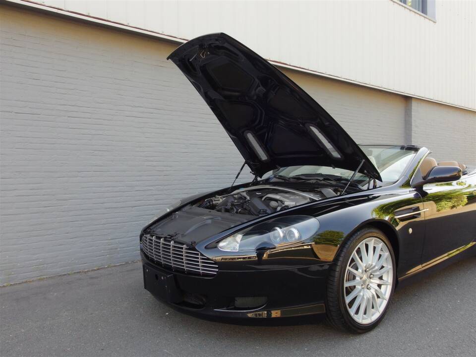 Bild 77/99 von Aston Martin DB 9 Volante (2006)
