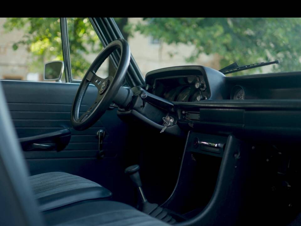 Image 5/14 of BMW 2002 tii (1974)
