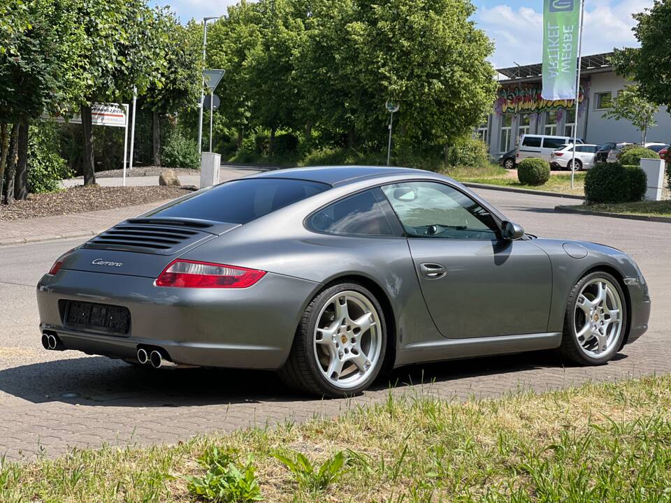 Image 52/53 of Porsche 911 Carrera (2008)