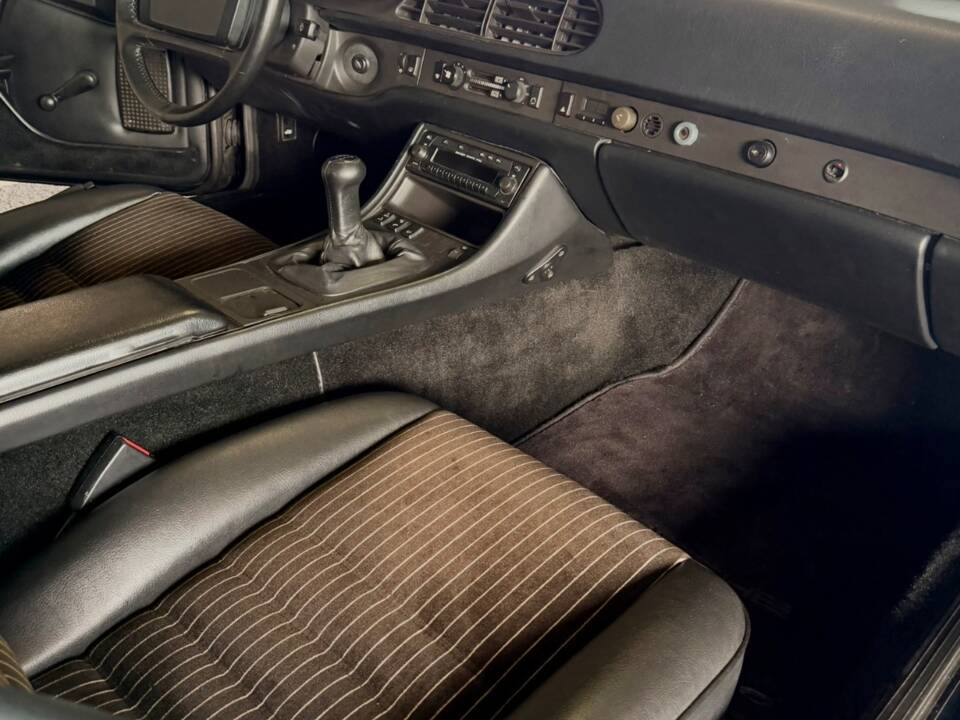Image 10/18 of Porsche 944 (1986)