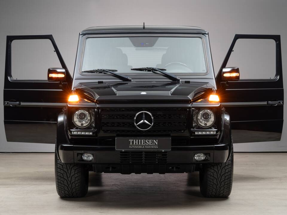 Immagine 4/36 di Mercedes-Benz G 500 (SWB) (2011)