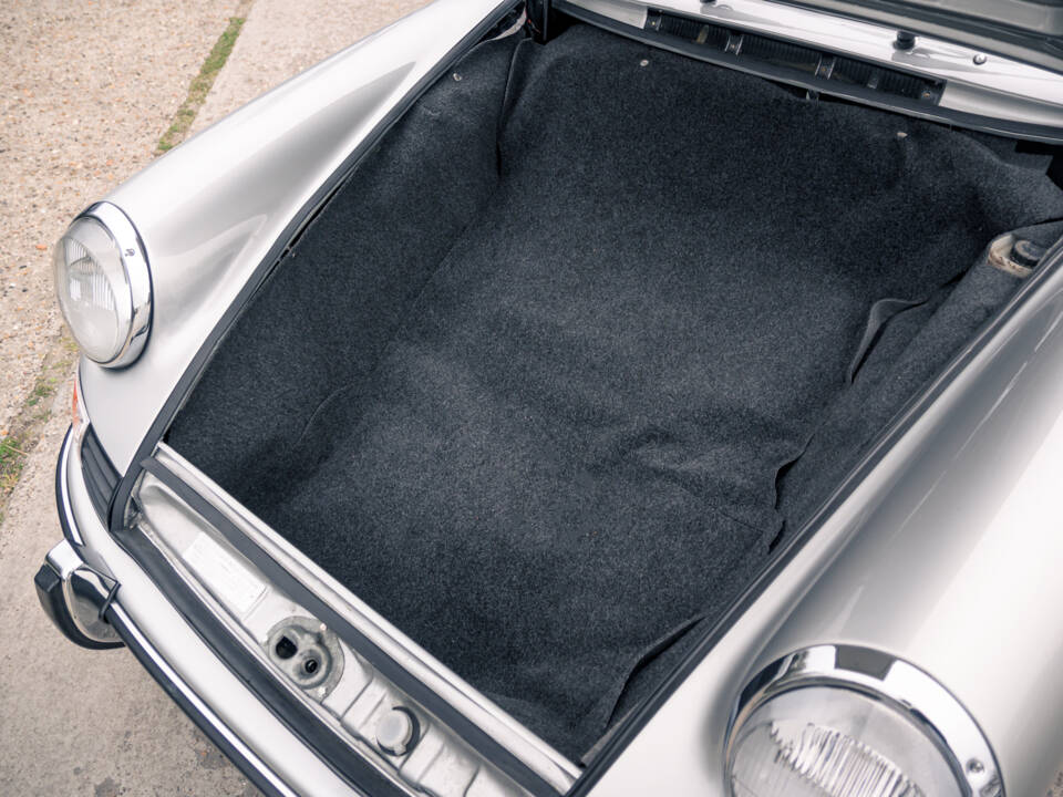 Bild 33/34 von Porsche 911 2.4 T (1972)