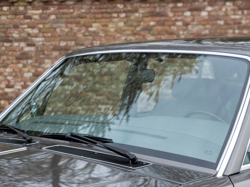 Image 46/50 of Rolls-Royce Silver Spirit (1987)