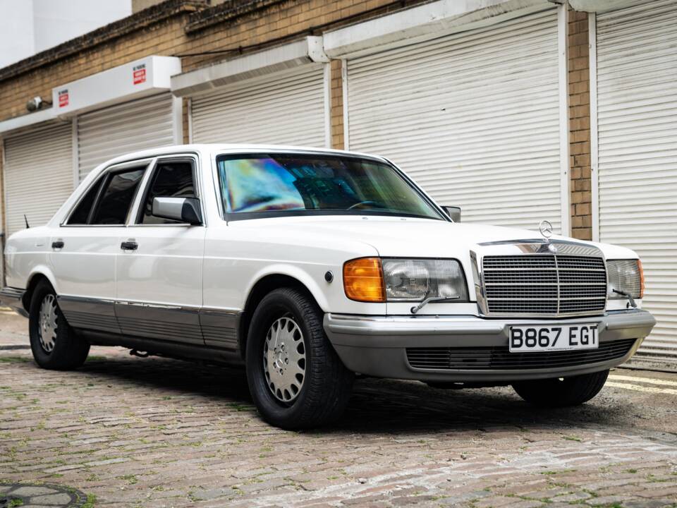 Image 1/50 of Mercedes-Benz 500 SEL (1984)