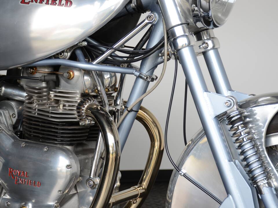 Image 12/42 of Royal Enfield 700 Silver Shotgun (1955)