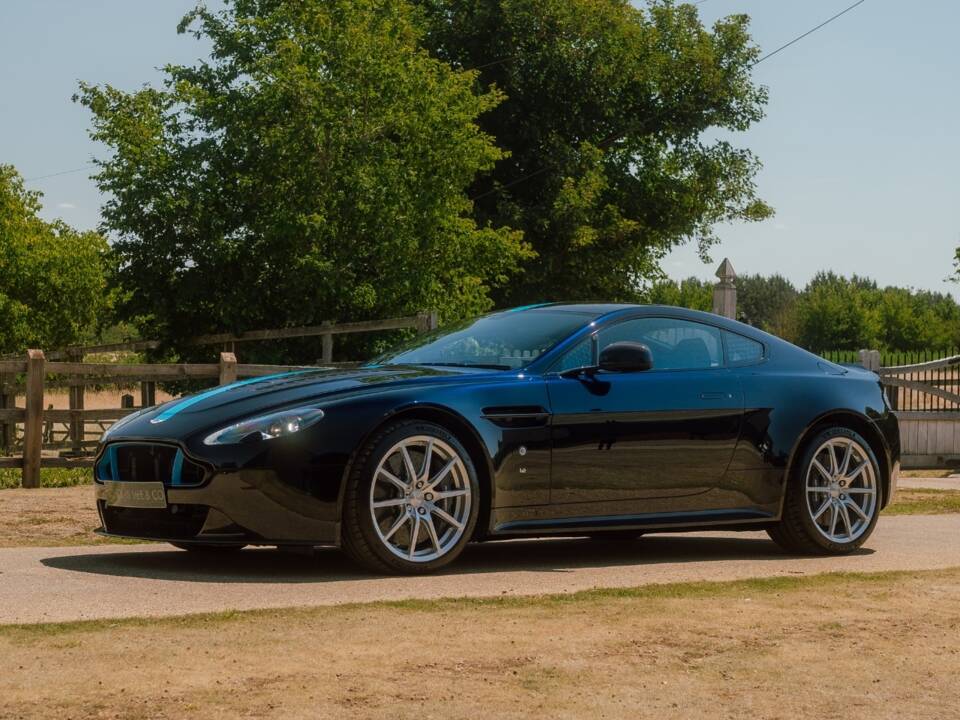 Bild 13/79 von Aston Martin V12 Vantage AMR (2018)