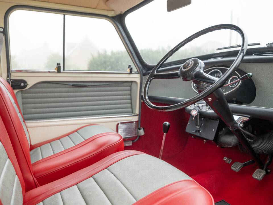 Image 24/35 de Austin Mini Cooper S 1275 (1964)