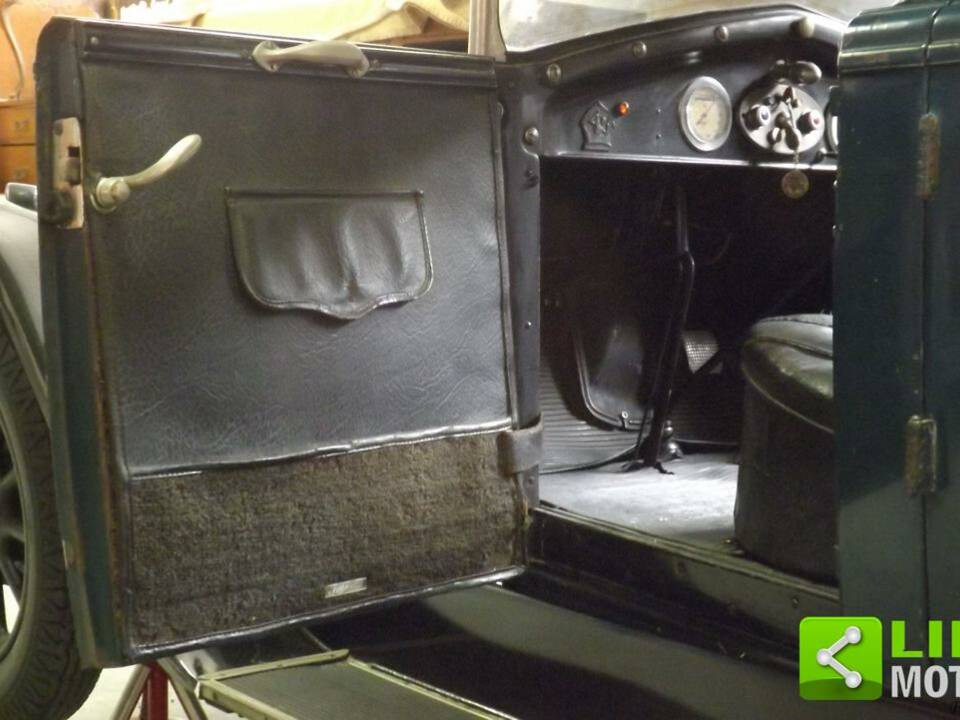Image 10/50 de FIAT 509 A (1924)