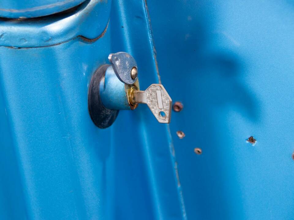 Bild 27/42 von Piaggio Vespa 50 Special (1972)