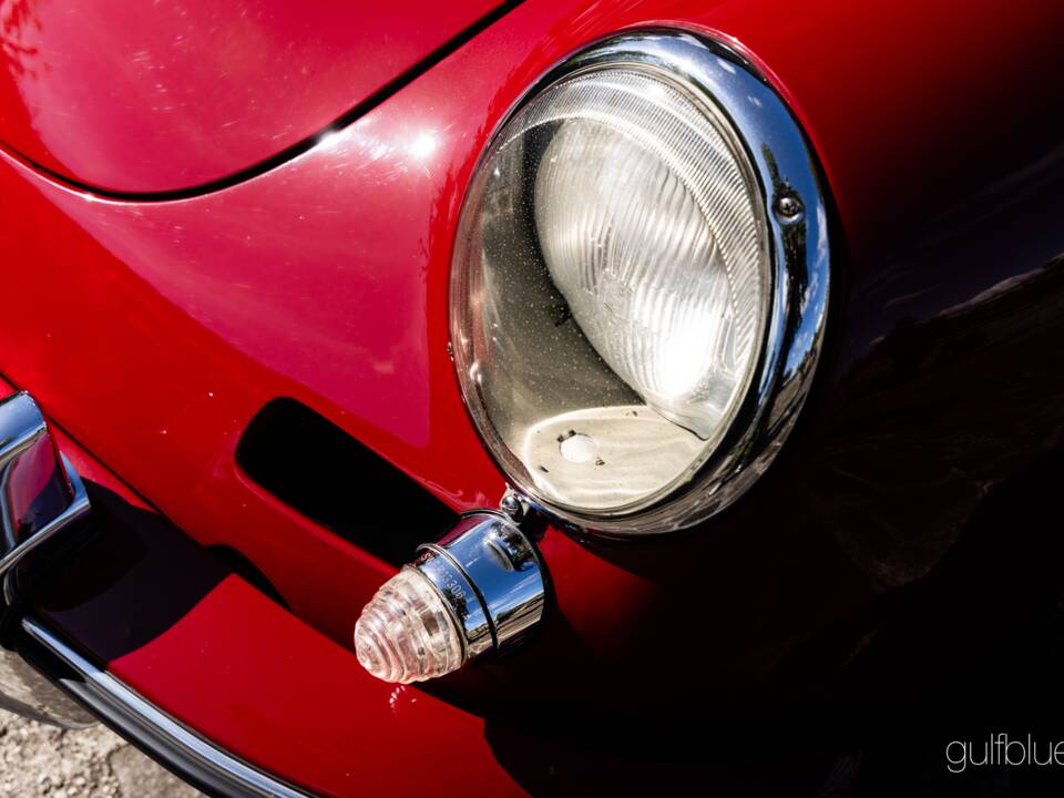 Image 38/91 de Porsche 356 B Carrera 2/2000 GS (1962)