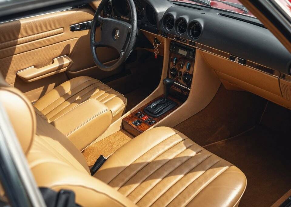 Bild 9/15 von Mercedes-Benz 280 SL (1986)