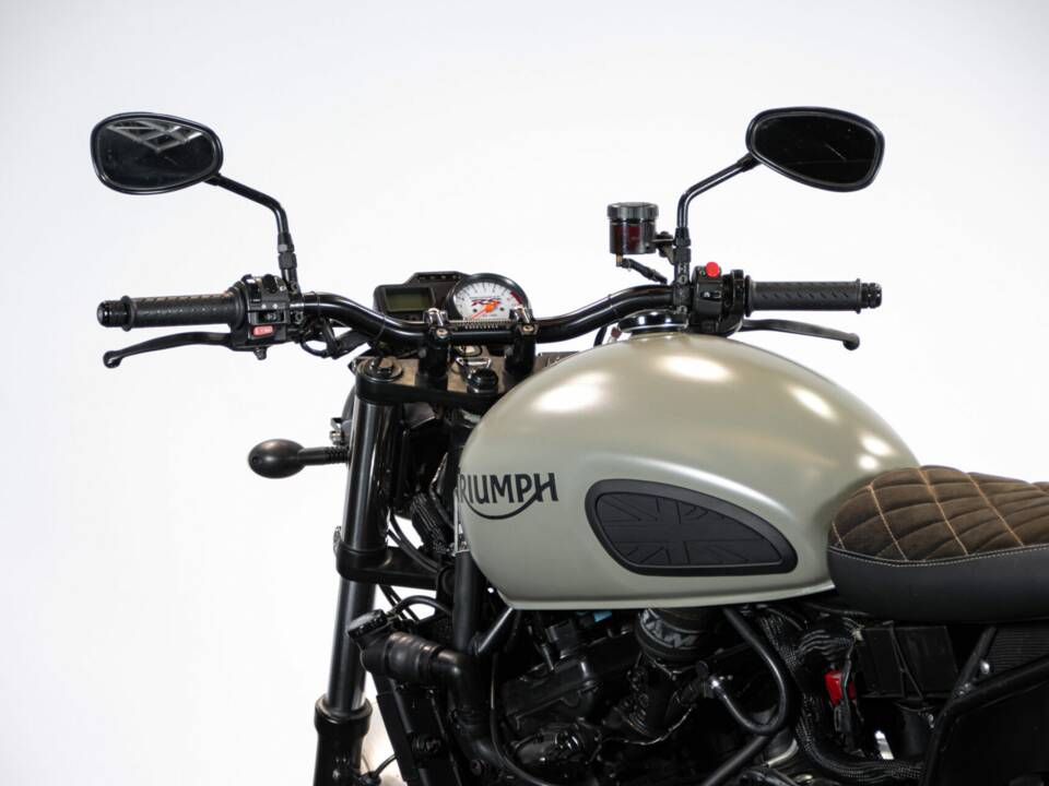 Immagine 14/50 di Triumph Trident 900 (1994)